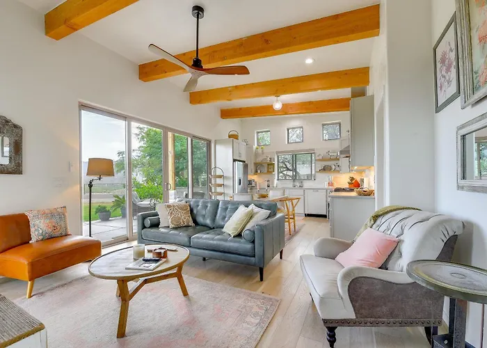 Private Pool & Mtn Views! Family Gem In Holiday home