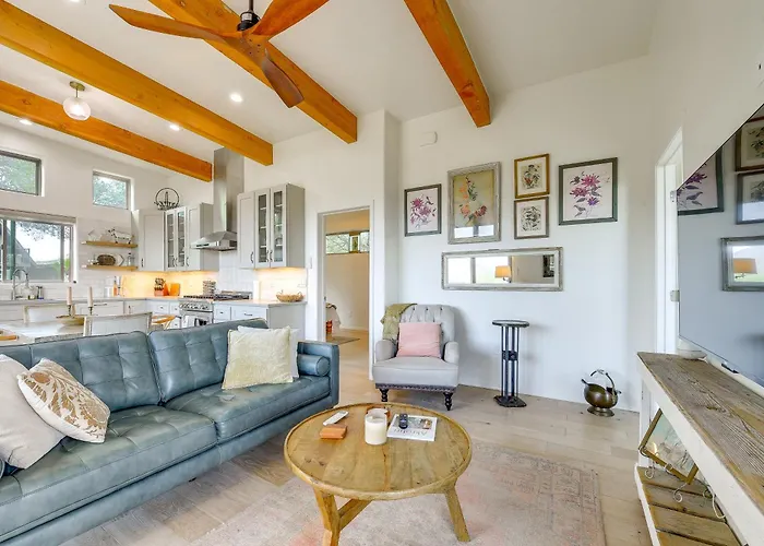 Private Pool & Mtn Views! Family Gem In